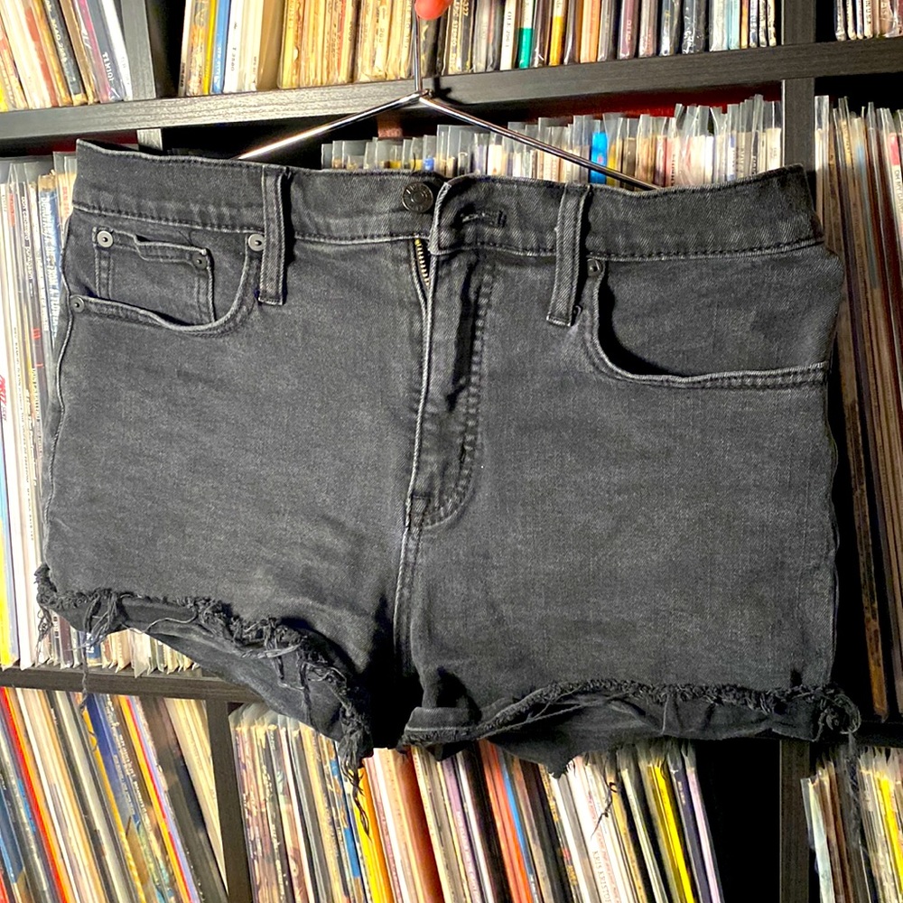 Madewell black denim cutoff shorts. Never worn. Size 29.